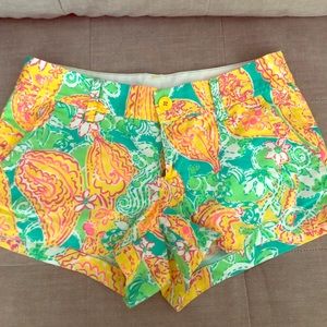 Lily Pulitzer Walsh shorts